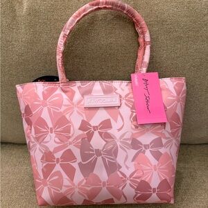 NWT Betsey Johnson Pink Bow Girly Coquette Pattern Insulated Lunch Tote Bag New